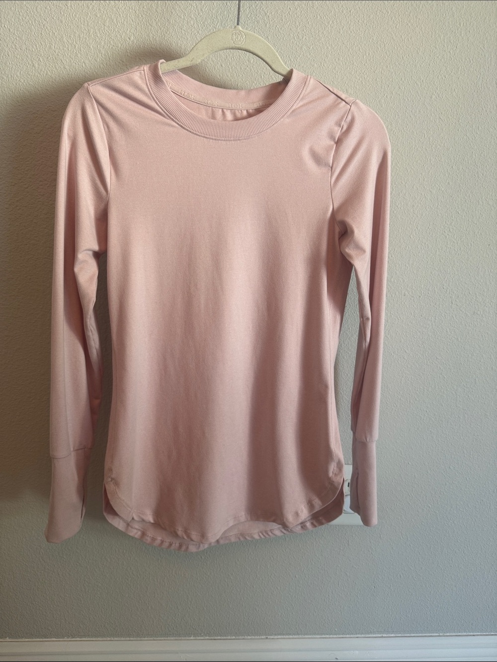 Reebok Light Pink Long Sleeve Crew Neck Top